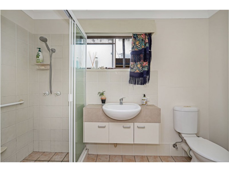 4/17 Barooga Crescent, Mooloolaba QLD 4557