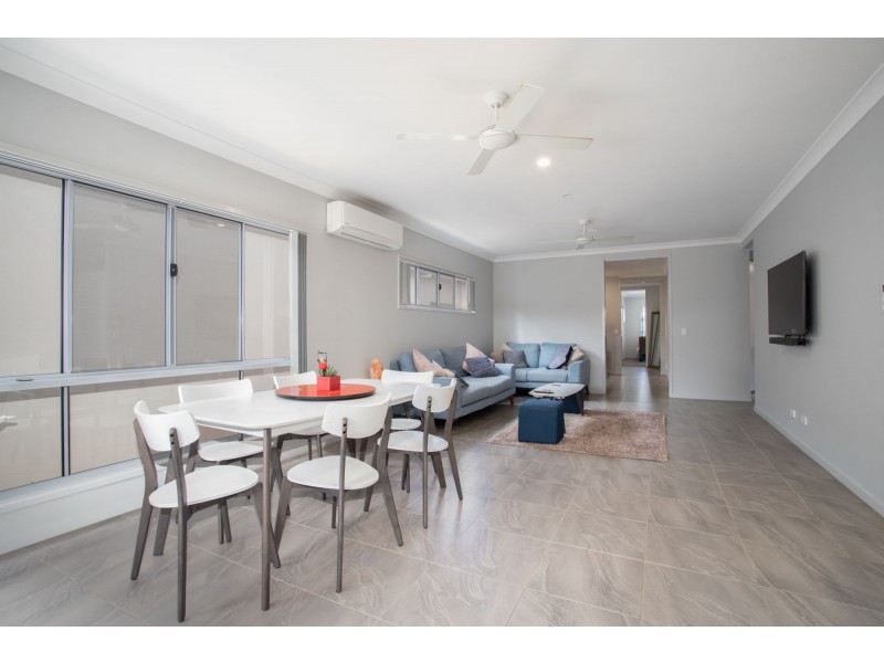 9 Sunray Avenue, Palmview QLD 4553