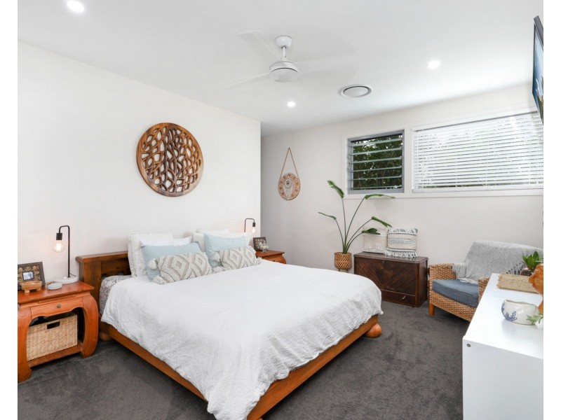 9 Warrego Drive, Pelican Waters QLD 4551