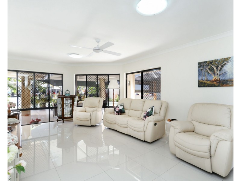 23 Godwin Place, Pelican Waters QLD 4551