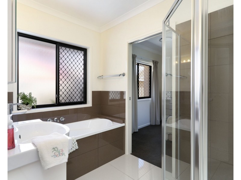 23 Godwin Place, Pelican Waters QLD 4551