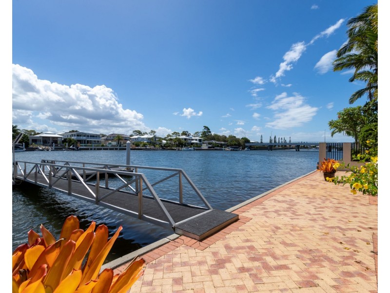 23 Godwin Place, Pelican Waters QLD 4551
