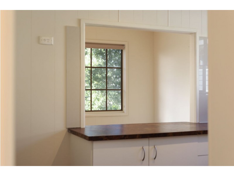 34 Jones Street, Mooloolah Valley QLD 4553