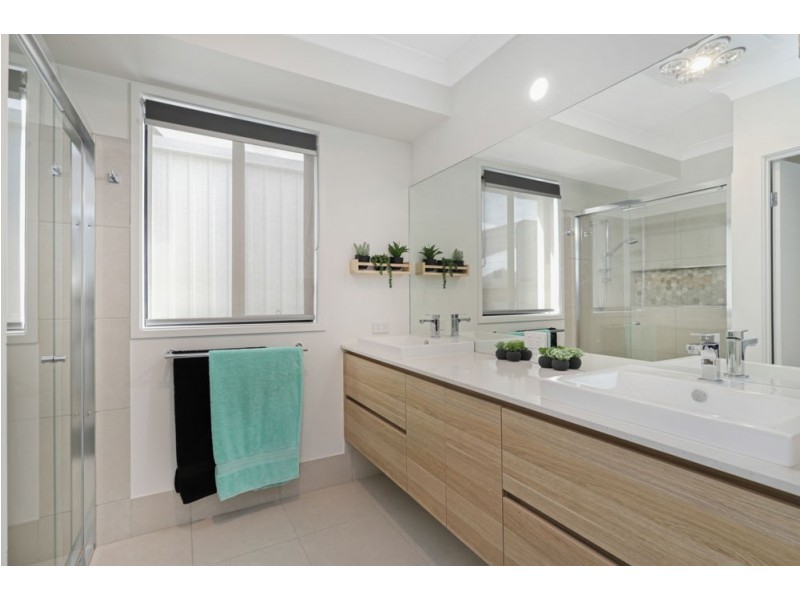 31 Waderbird Crescent, Pelican Waters QLD 4551