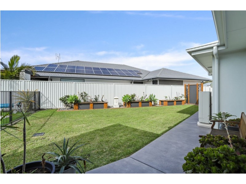 31 Waderbird Crescent, Pelican Waters QLD 4551