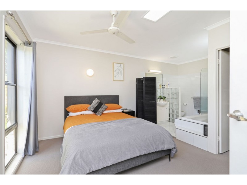 59 Amarina Avenue, Mooloolaba QLD 4557