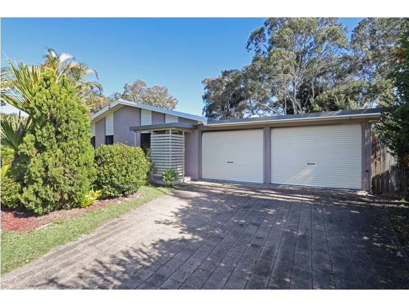 59 Amarina Avenue, Mooloolaba QLD 4557