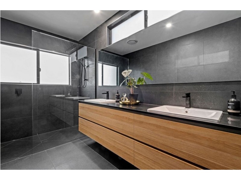 60 Marina View Drive, Pelican Waters QLD 4551