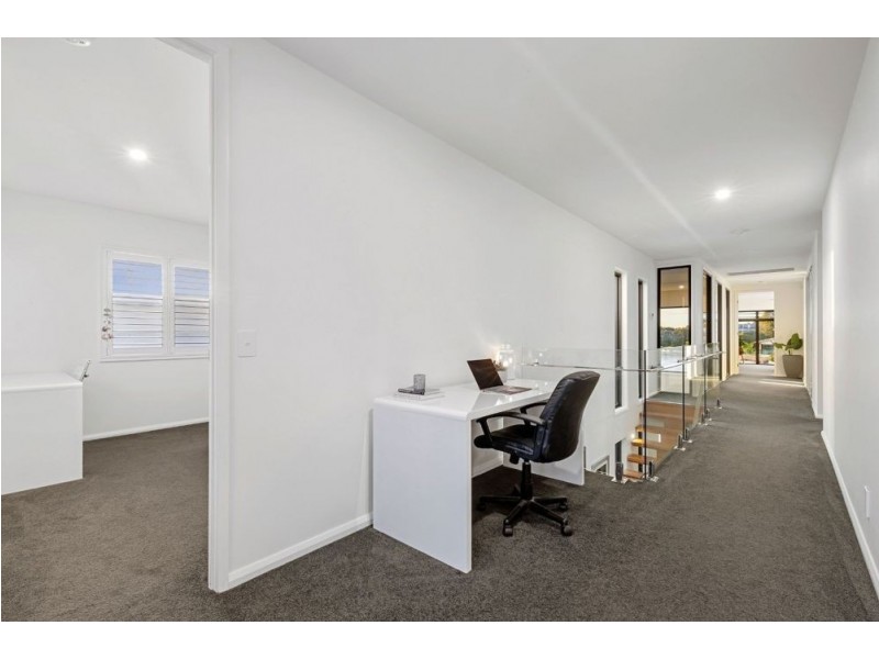 60 Marina View Drive, Pelican Waters QLD 4551