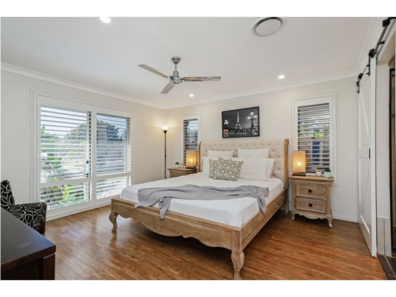 8 Whitewood Court, Mountain Creek QLD 4557