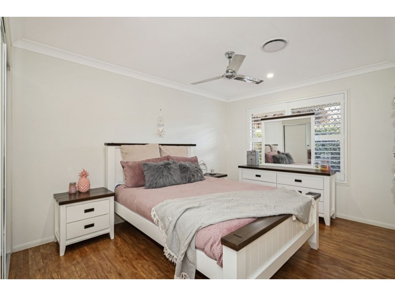 8 Whitewood Court, Mountain Creek QLD 4557