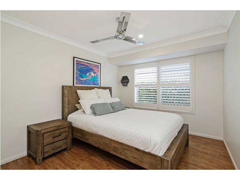 8 Whitewood Court, Mountain Creek QLD 4557