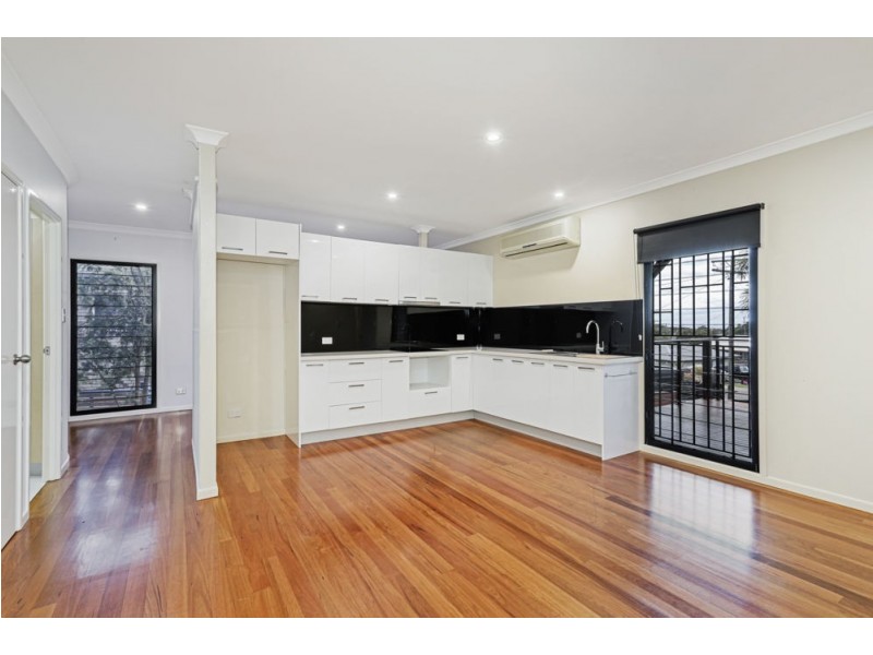 33 Culla Culla Street, Battery Hill QLD 4551