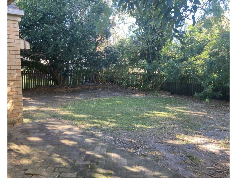 2/6 Cowan Street, Caloundra QLD 4551