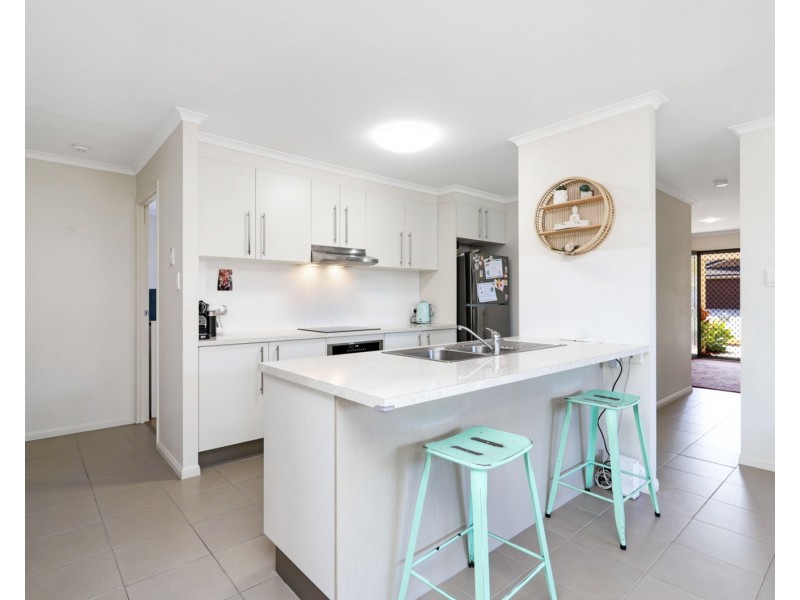 61 Feathertop Circuit, Caloundra West QLD 4551