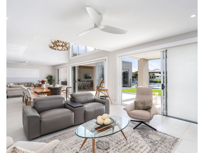 45 Edwardson Drive, Pelican Waters QLD 4551