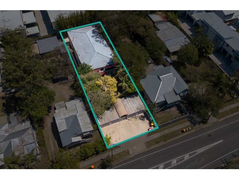 123 Duporth Avenue, Maroochydore QLD 4558