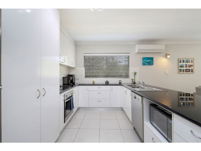 123 Duporth Avenue, Maroochydore QLD 4558