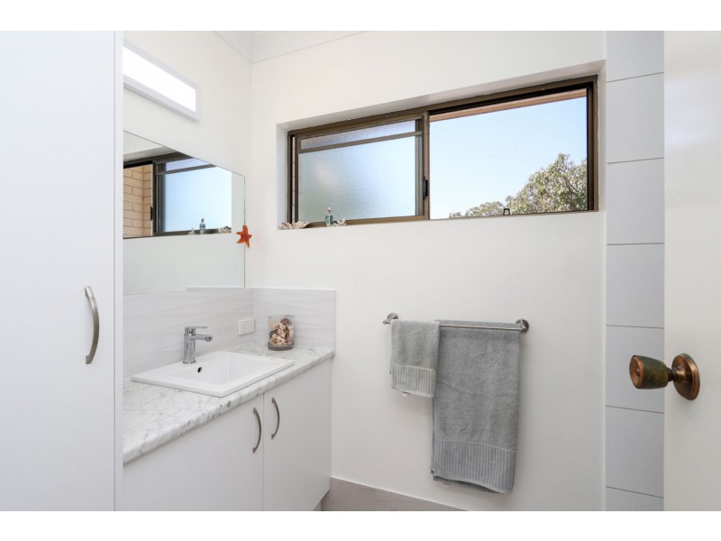 123 Duporth Avenue, Maroochydore QLD 4558