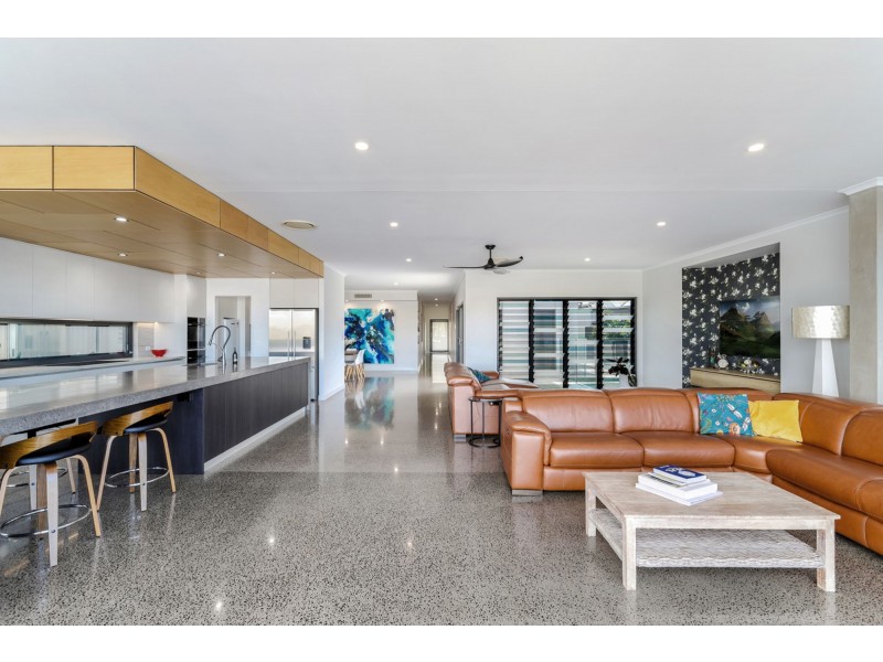 19 Bond Street, Pelican Waters QLD 4551