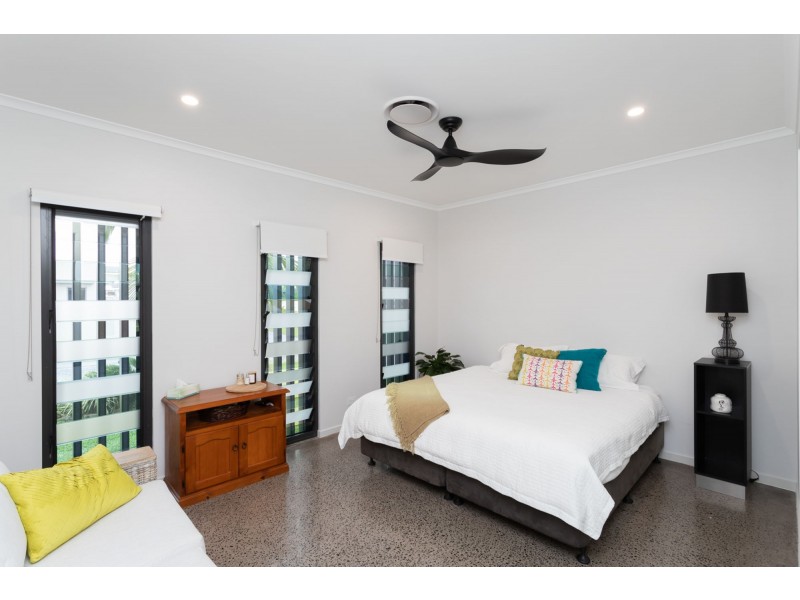 19 Bond Street, Pelican Waters QLD 4551