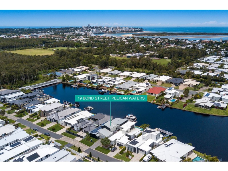19 Bond Street, Pelican Waters QLD 4551