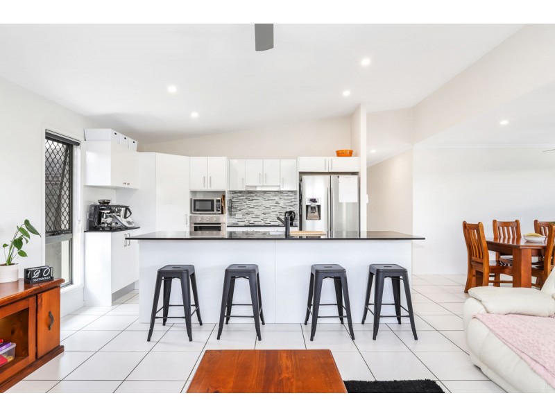 19 Russett Close, Caloundra West QLD 4551