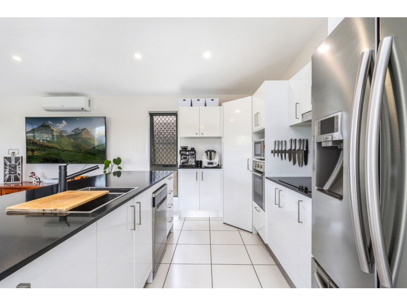 19 Russett Close, Caloundra West QLD 4551