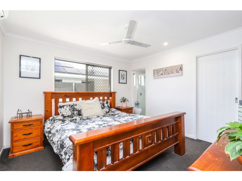 19 Russett Close, Caloundra West QLD 4551