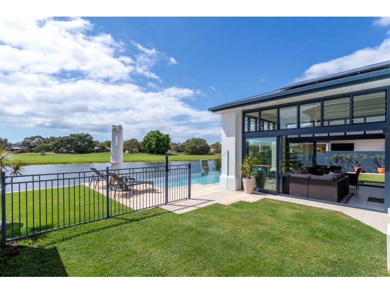 29 Webb Ellis Court, Pelican Waters QLD 4551