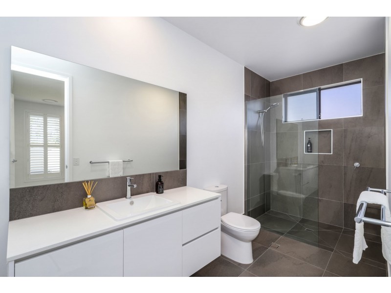 74 Marina View Drive, Pelican Waters QLD 4551