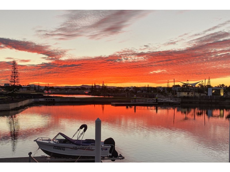 74 Marina View Drive, Pelican Waters QLD 4551