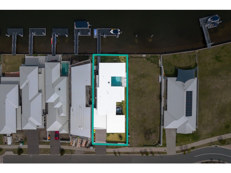 74 Marina View Drive, Pelican Waters QLD 4551
