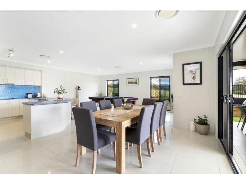 18 Harris Drive, Palmwoods QLD 4555