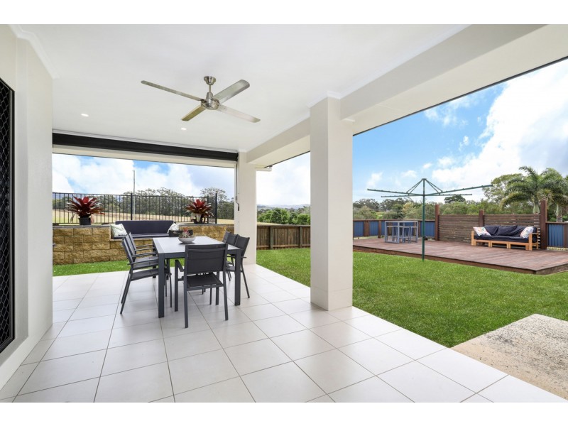 18 Harris Drive, Palmwoods QLD 4555