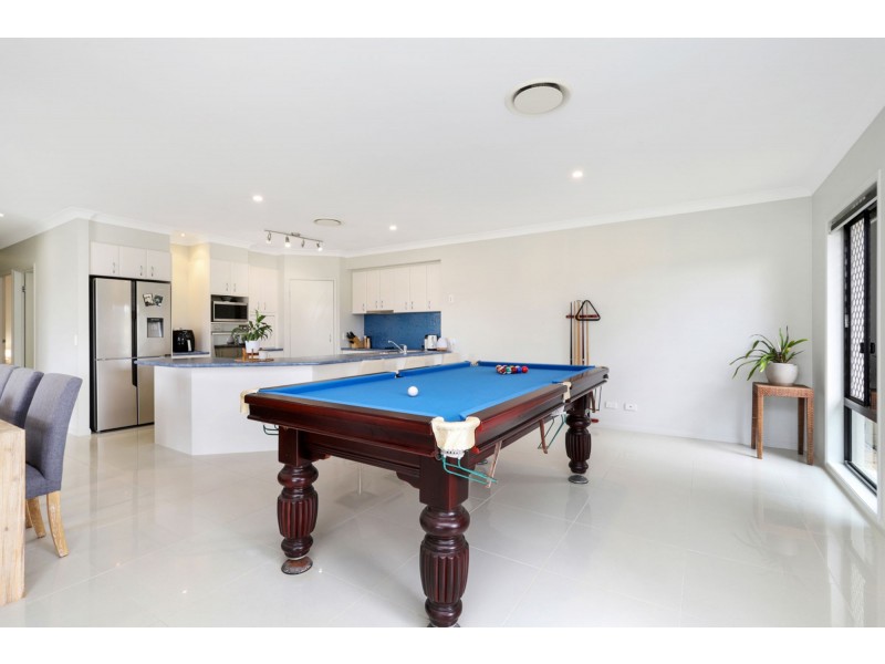 18 Harris Drive, Palmwoods QLD 4555