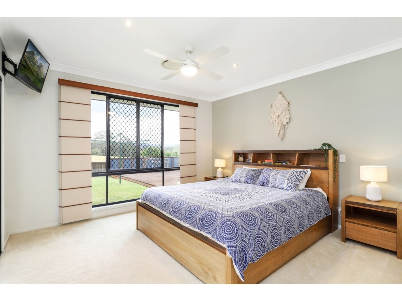 18 Harris Drive, Palmwoods QLD 4555