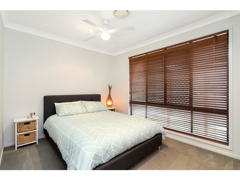 18 Harris Drive, Palmwoods QLD 4555