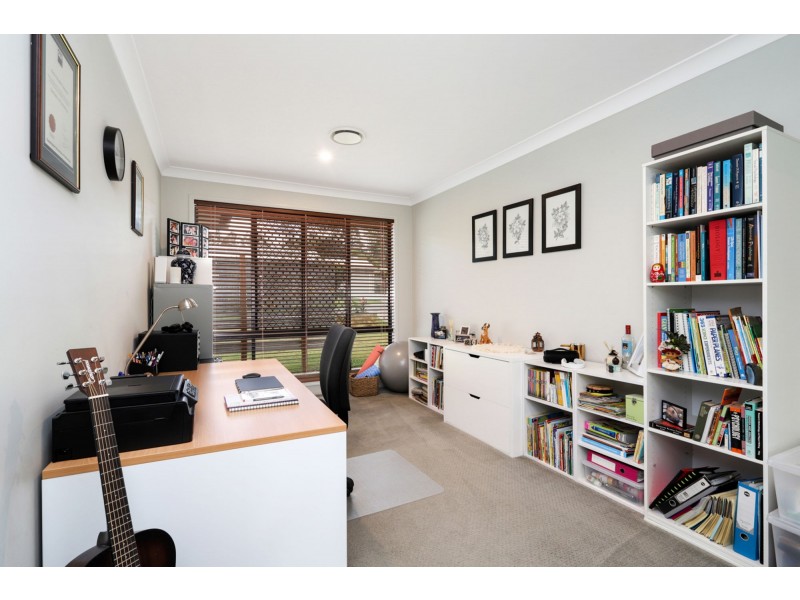 18 Harris Drive, Palmwoods QLD 4555