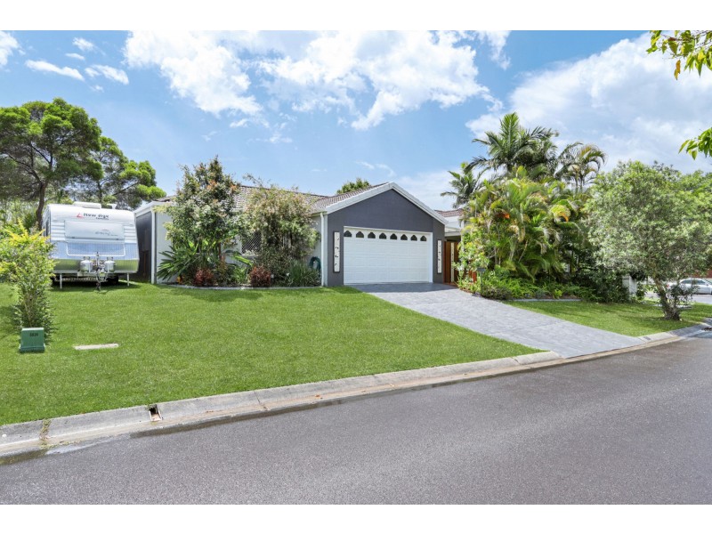 3 Felicia Court, Mountain Creek QLD 4557