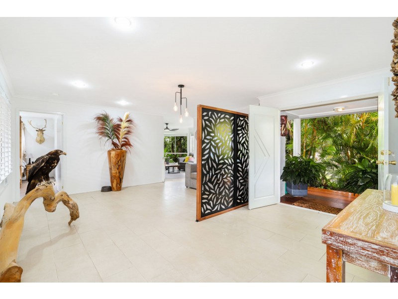 3 Felicia Court, Mountain Creek QLD 4557