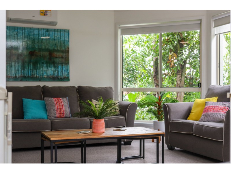 3 Felicia Court, Mountain Creek QLD 4557