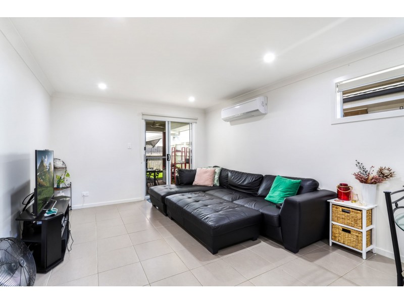 82 Haslewood Crescent, Meridan Plains QLD 4551