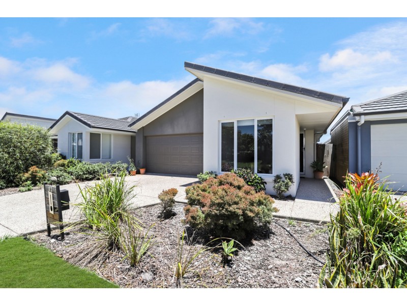 82 Haslewood Crescent, Meridan Plains QLD 4551