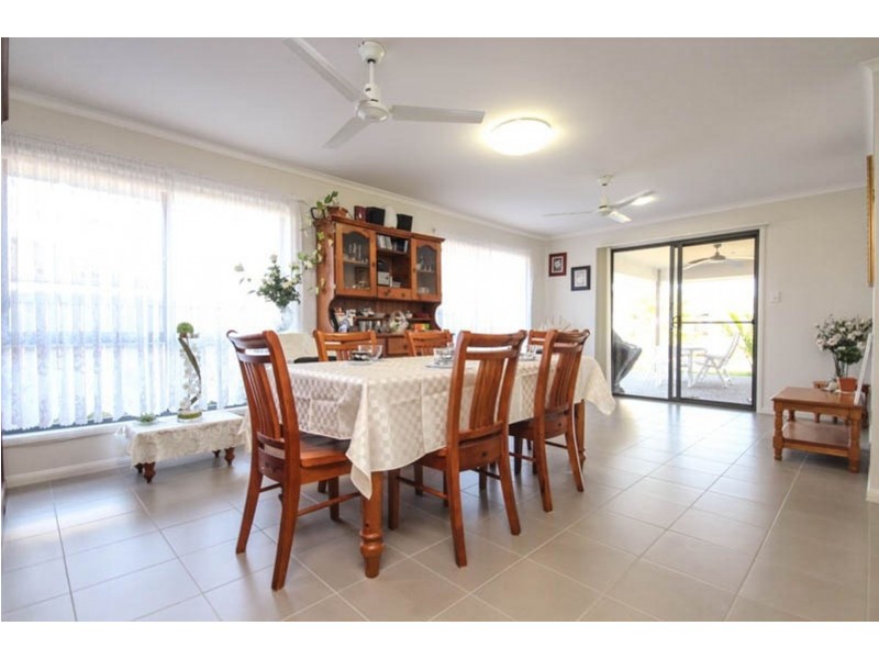 61 Feathertop Circuit, Caloundra West QLD 4551