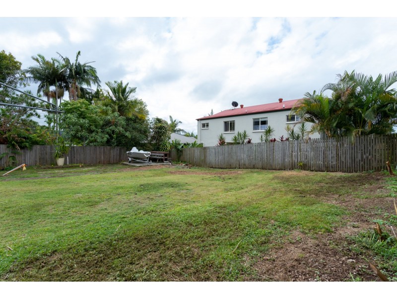 18a Washington Street, Nambour QLD 4560