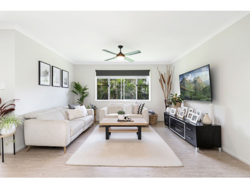 1 Parrot Place, Mountain Creek QLD 4557