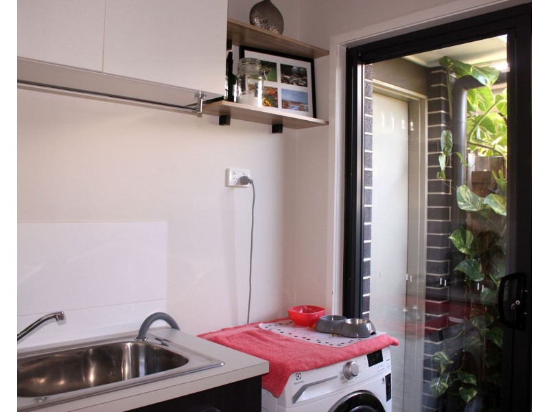 8 Lapis Street, Caloundra West QLD 4551
