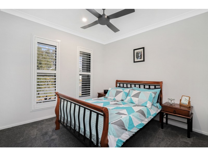 53 Macintyre Crescent, Pelican Waters QLD 4551