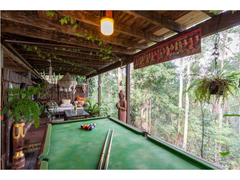 98 Towen Mount Road, Towen Mountain QLD 4560